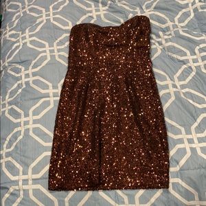 Brown sequenced dress